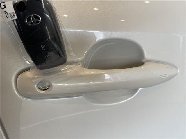 TOYOTA COROLLA TOURING HYBRID 2025