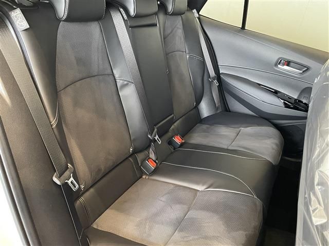 TOYOTA COROLLA TOURING HYBRID 2025