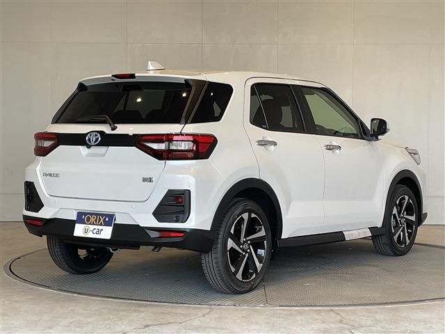 TOYOTA RAIZE HYBRID 2025