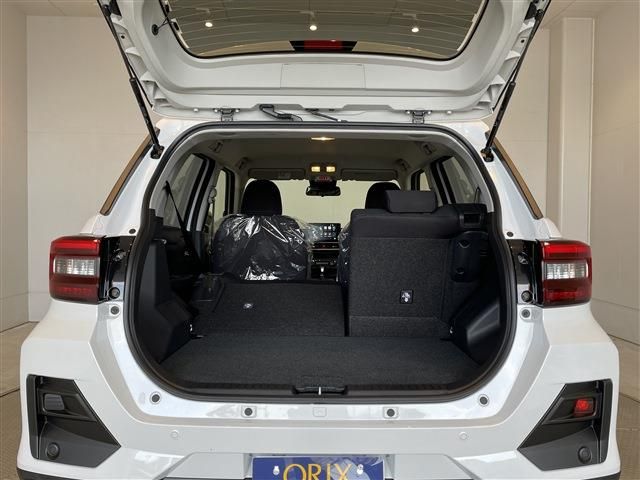 TOYOTA RAIZE HYBRID 2025