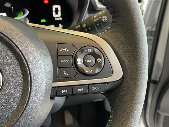 TOYOTA RAIZE HYBRID 2025