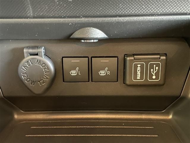 TOYOTA RAIZE HYBRID 2025