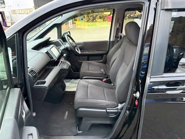 HONDA STEPWAGON SPADA 2012