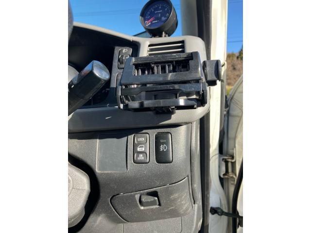 TOYOTA HIACE van 4WD 2008