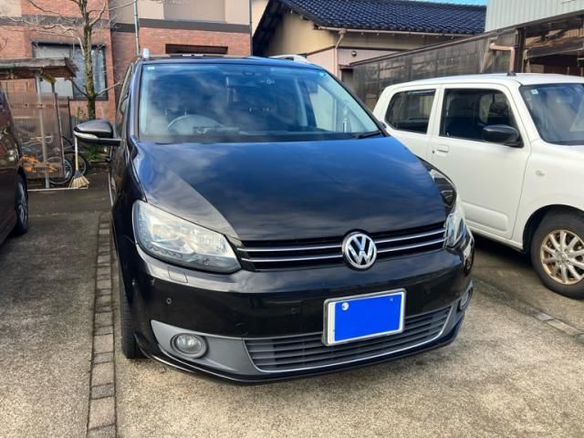 VOLKSWAGEN VOLKSWAGEN GOLF TOURAN 2013