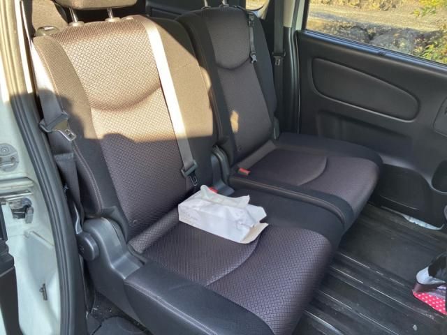 NISSAN SERENA  S-HYBRID 2013