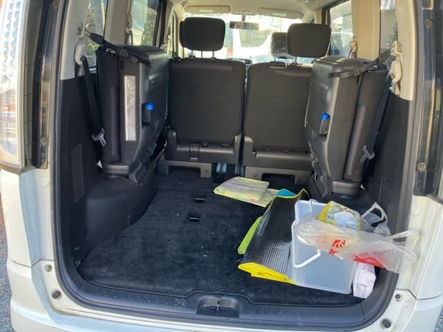 NISSAN SERENA  S-HYBRID 2013