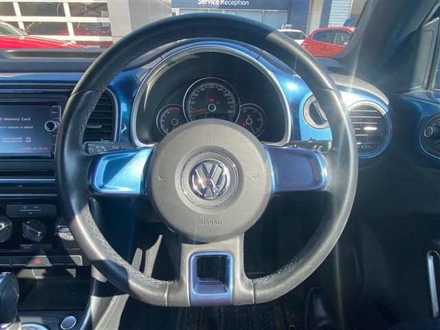VOLKSWAGEN VOLKSWAGEN The BEETLE 2017