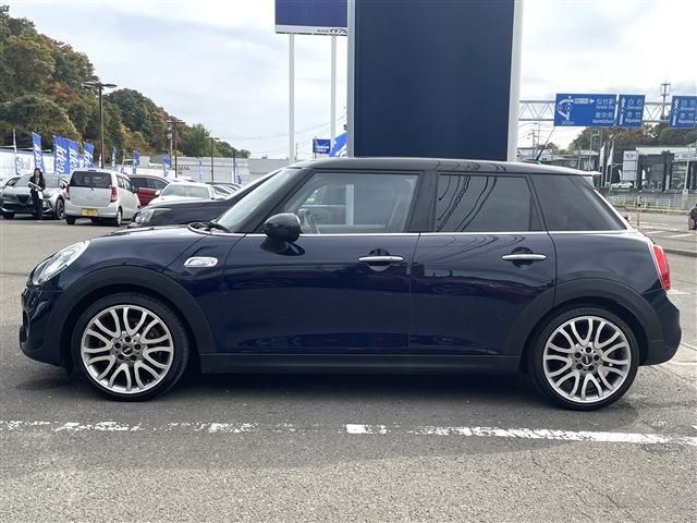 BMW BMW MINI COOPER S 5DOOR 2017