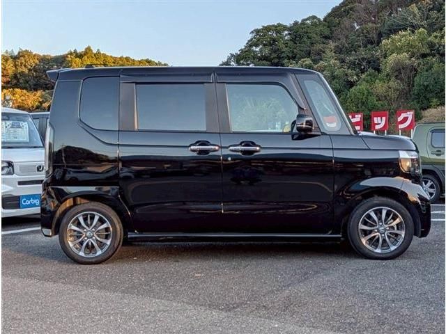 HONDA N BOX CUSTOM 2024