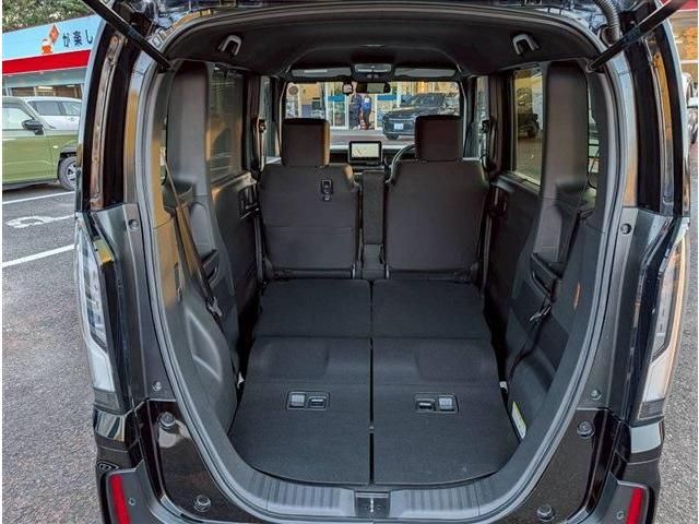 HONDA N BOX CUSTOM 2024