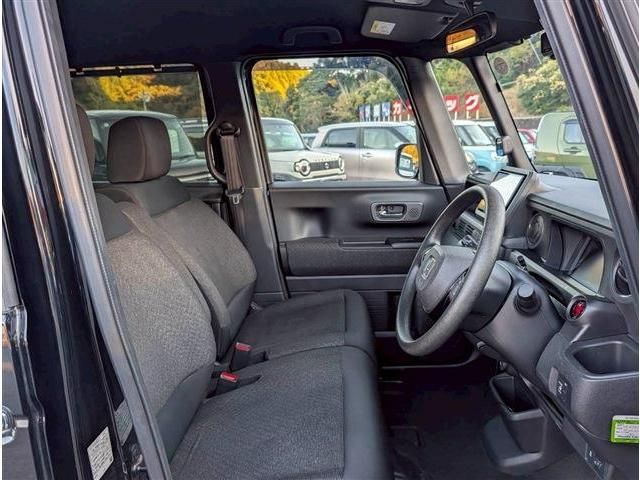 HONDA N BOX CUSTOM 2024