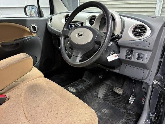 DAIHATSU MOVE LATTE 2009