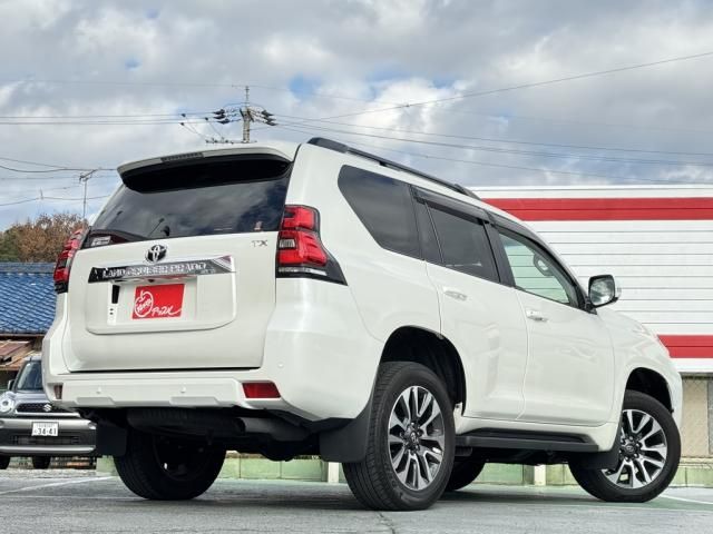 TOYOTA LANDCRUISER PRADO 2023