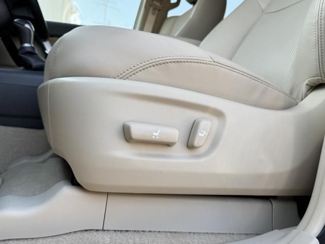 TOYOTA LANDCRUISER PRADO 2023