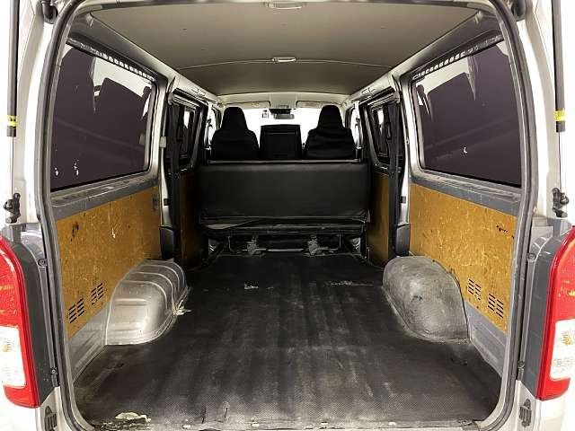 TOYOTA HIACE van 2WD 2019