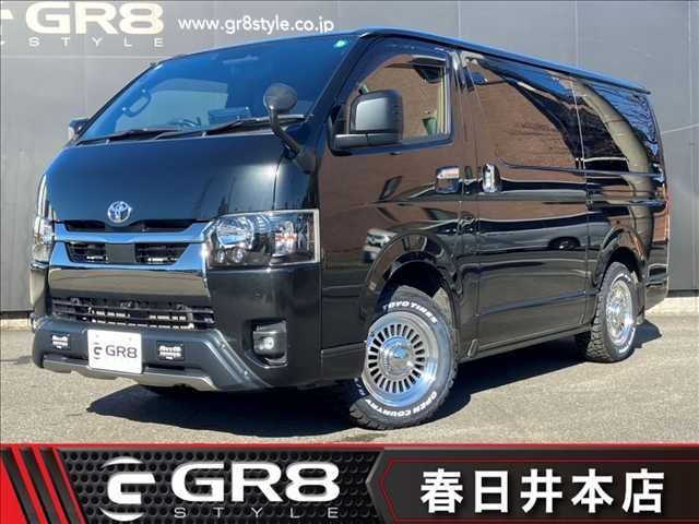 TOYOTA HIACE van 4WD 2023