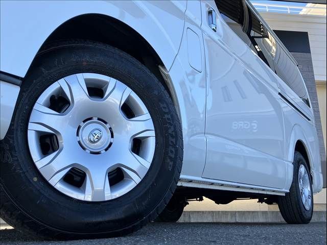 TOYOTA HIACE van 2WD 2022