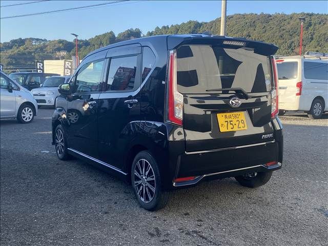 DAIHATSU MOVE CUSTOM 2015