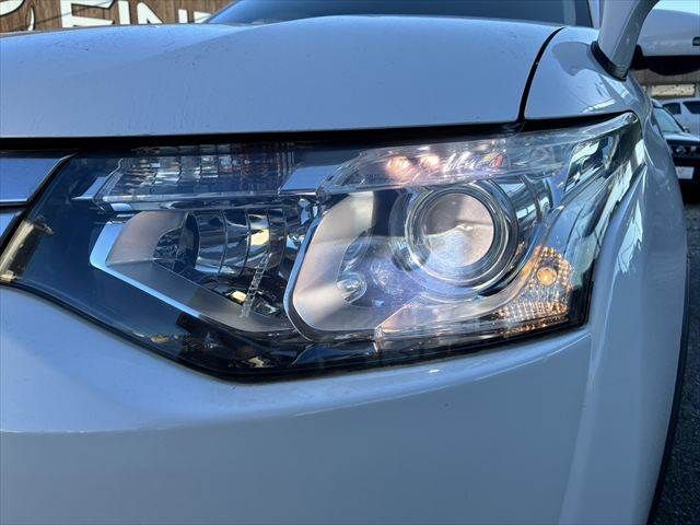 MITSUBISHI OUTLANDER 4WD 2014