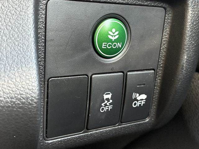 HONDA VEZEL HYBRID 2013