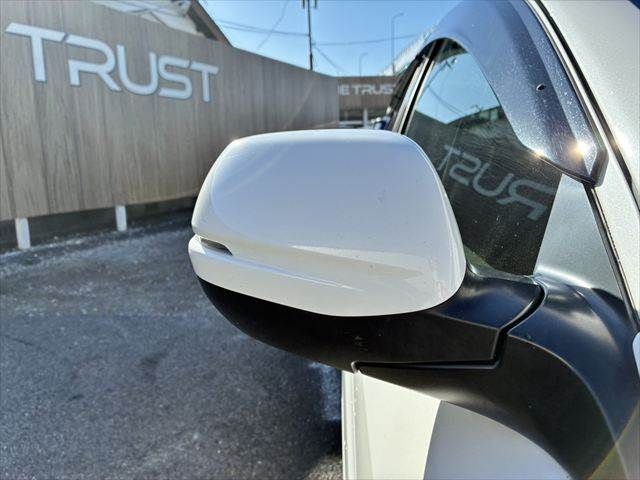 HONDA VEZEL HYBRID 2013