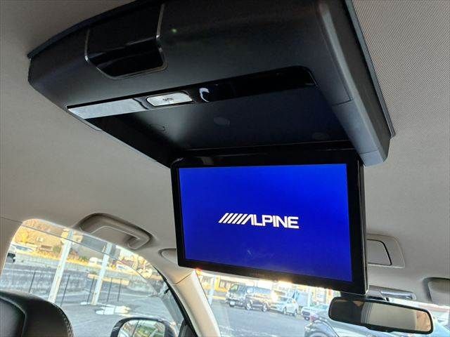 MITSUBISHI OUTLANDER PHEV 2015