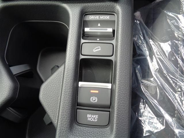 HONDA VEZEL e:HEV 2025