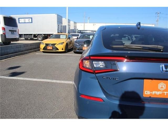 HONDA CIVIC hatchback 2025