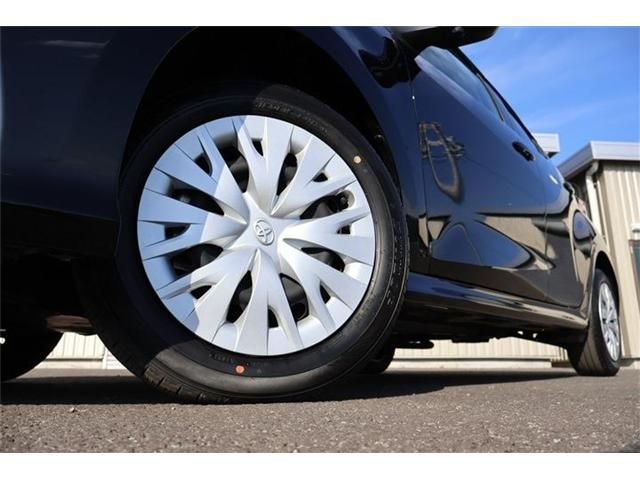 TOYOTA YARIS HYBRID 2024