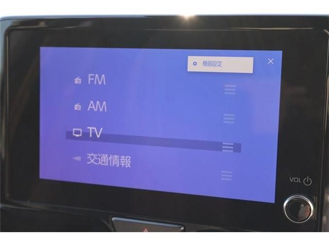TOYOTA YARIS HYBRID 2024