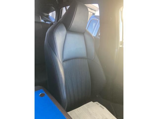 TOYOTA HARRIER 4WD 2021