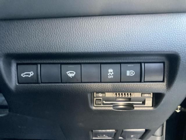 TOYOTA HARRIER 4WD 2021