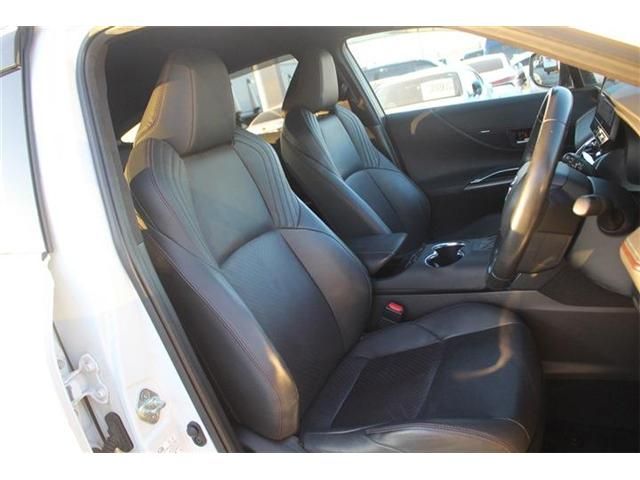 TOYOTA HARRIER PHEV 2023