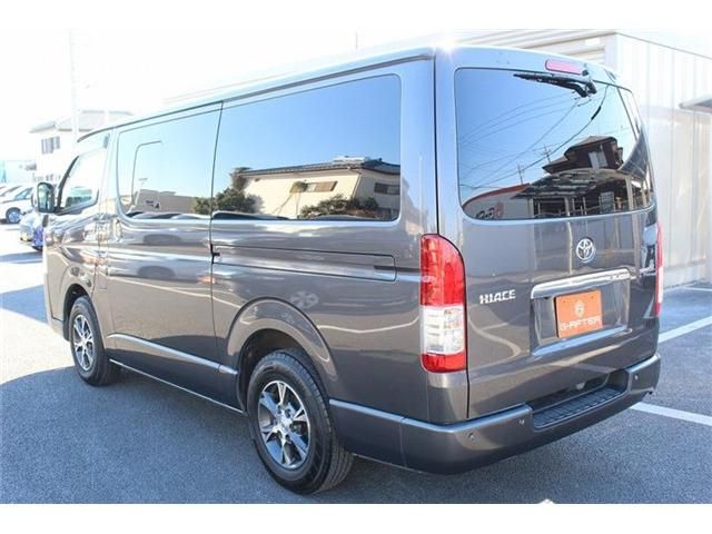 TOYOTA HIACE van 2WD 2020