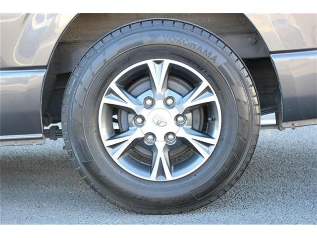 TOYOTA HIACE van 2WD 2020