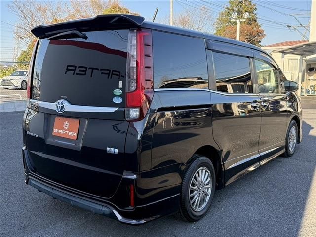 TOYOTA ESQUIRE HYBRID 2014