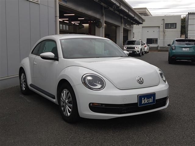 VOLKSWAGEN VOLKSWAGEN The BEETLE 2015