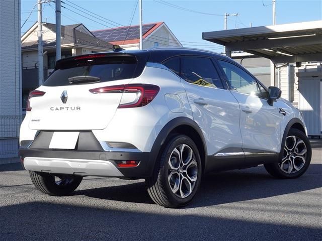 RENAULT RENAULT CAPTUR 2023