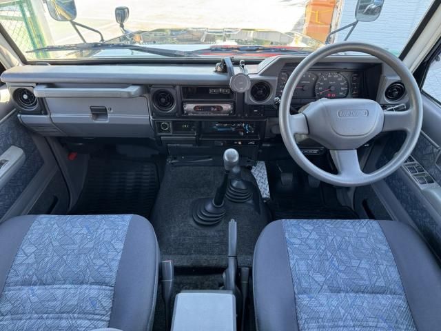 TOYOTA LANDCRUISER van 1999