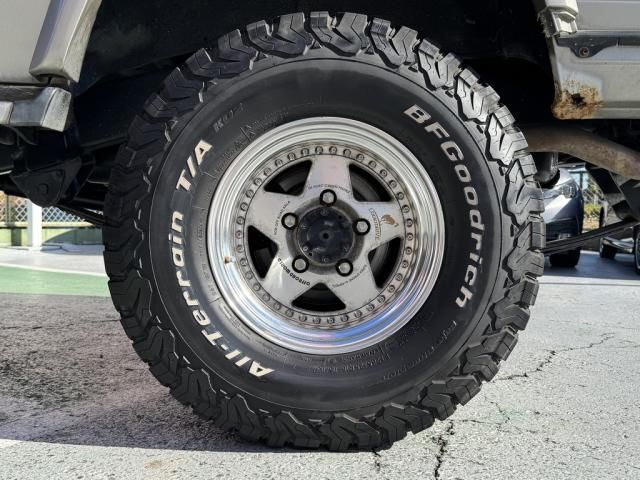 TOYOTA LANDCRUISER van 1999