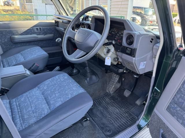 TOYOTA LANDCRUISER van 1999