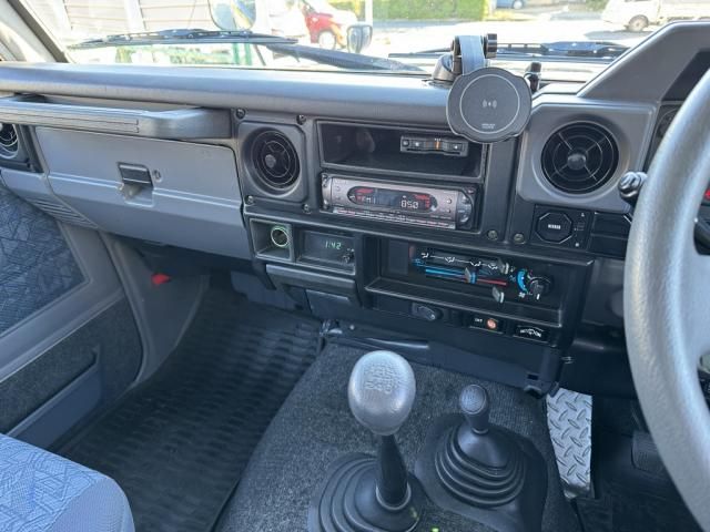 TOYOTA LANDCRUISER van 1999