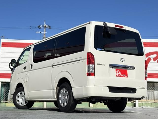 TOYOTA HIACE van 2WD 2021