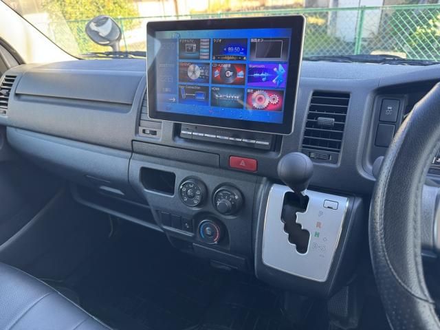 TOYOTA HIACE van 2WD 2021