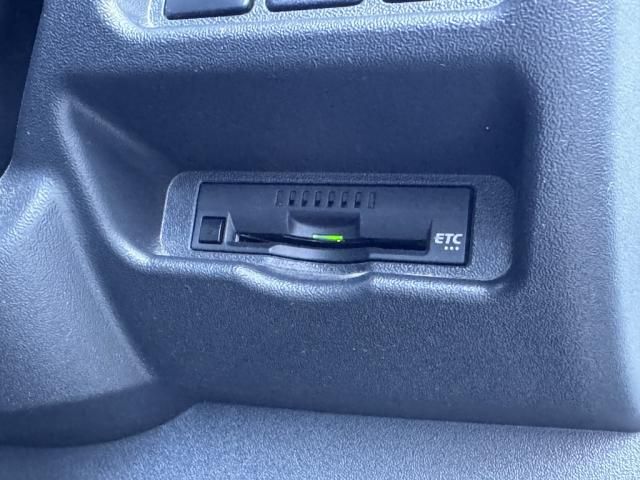 TOYOTA HIACE van 2WD 2021