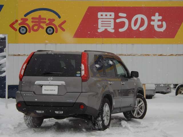 NISSAN X-TRAIL 4WD 2010