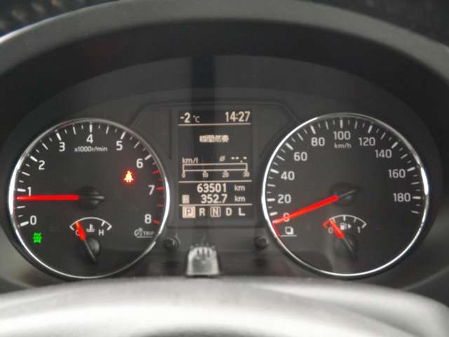 NISSAN X-TRAIL 4WD 2010