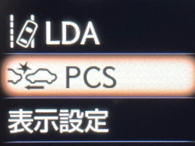 TOYOTA LEXUS IS300h 2019