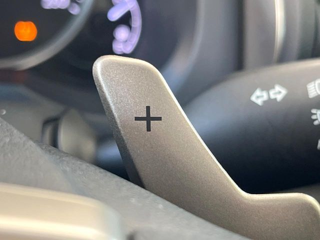 TOYOTA LEXUS IS300h 2019